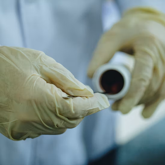 100% 폴리에스터 방적사, 20/2, 20/3, 40/2, 42/2, 40/3, 50/2, 50/3 재봉사, 폴리 폴리 원사, 광학 백색 원사, 도프 염료 원사, Hilo De 피브라 코르타 드 폴리에스터